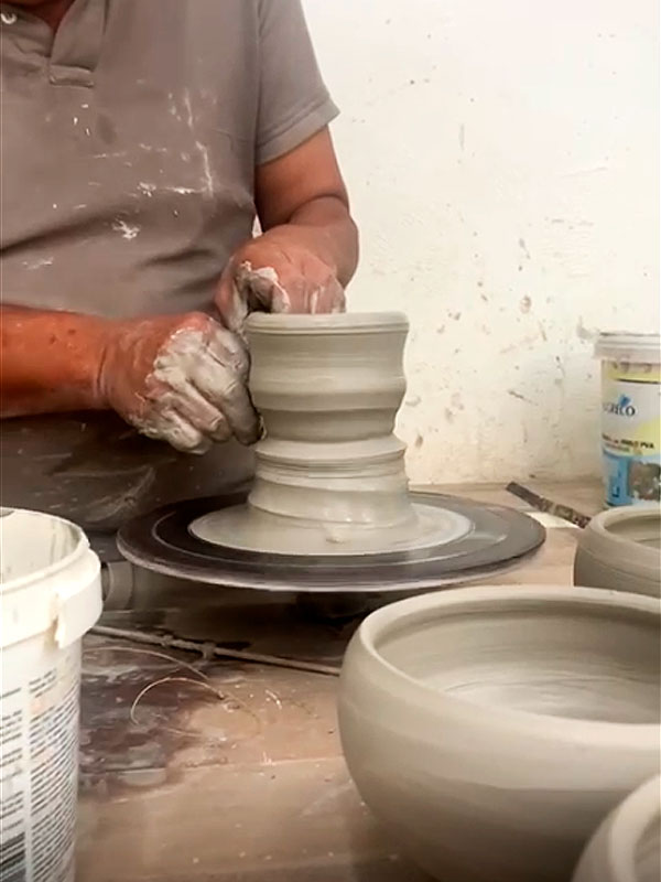 ibarra-ceramica-torno-patada-5