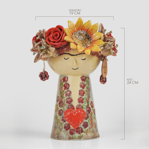 Muñeca con Girasol y Rosas Silvestres
